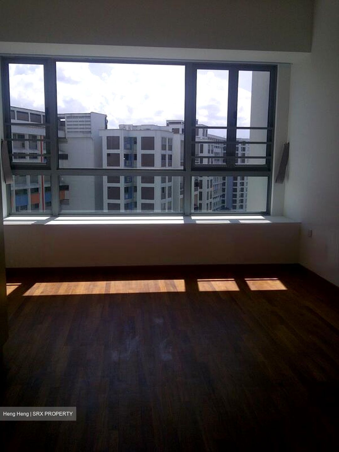Waterfront Waves (D16), Condominium #481705271
